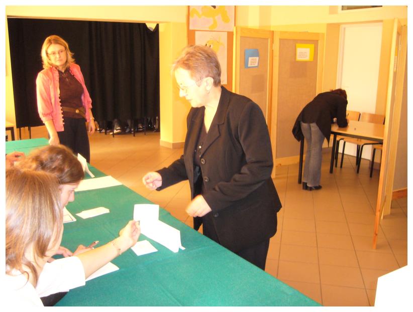 Wybory do samorzdu uczniowskiego gimnazjum